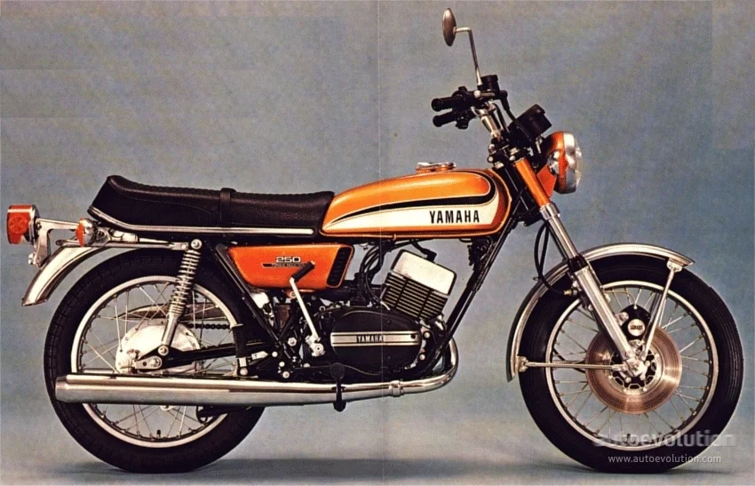 Yamaha RD 250 (6-speed)