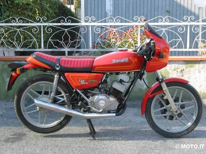 Benelli 125 Sport