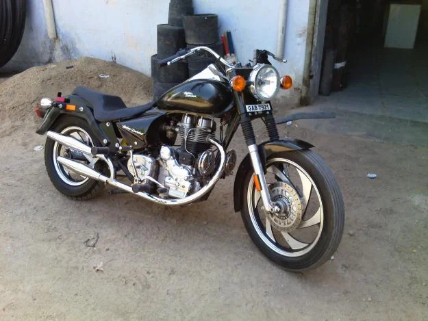 Enfield 350 Bullet
