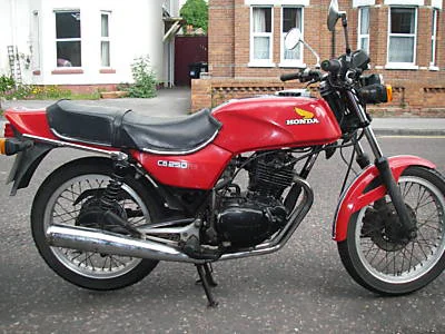 Honda CB 250 RS
