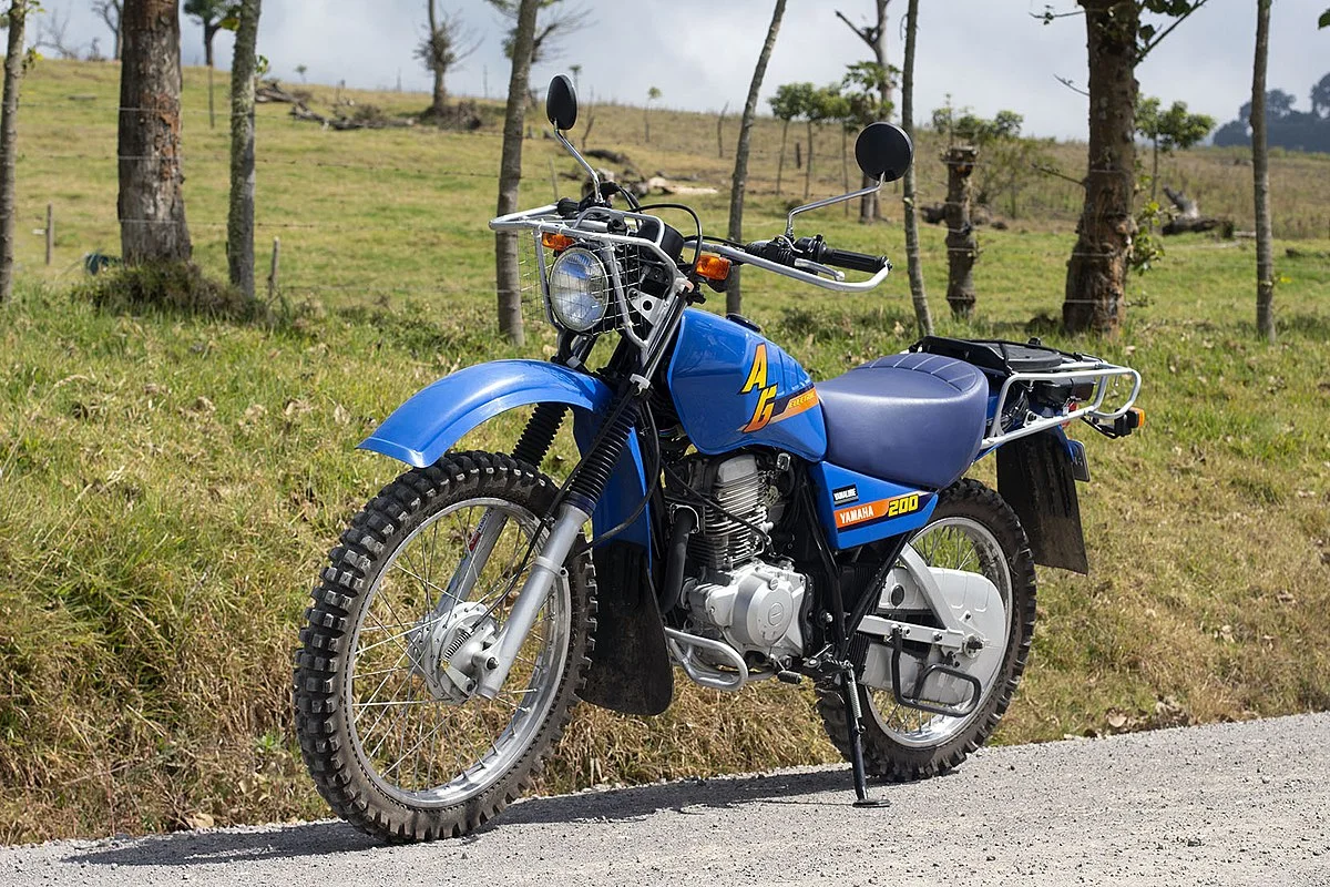 Yamaha AG200F