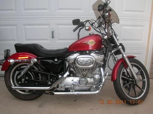 Harley-Davidson 883 Sportster Hugger 1994