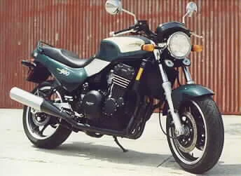 Triumph Trident 900