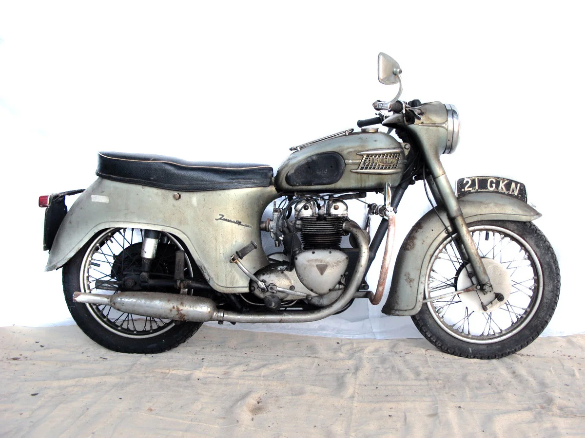 Triumph 3TA