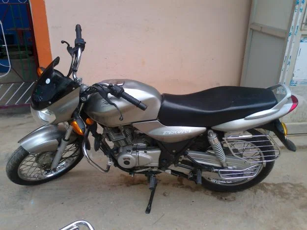 Bajaj Discover DTSi