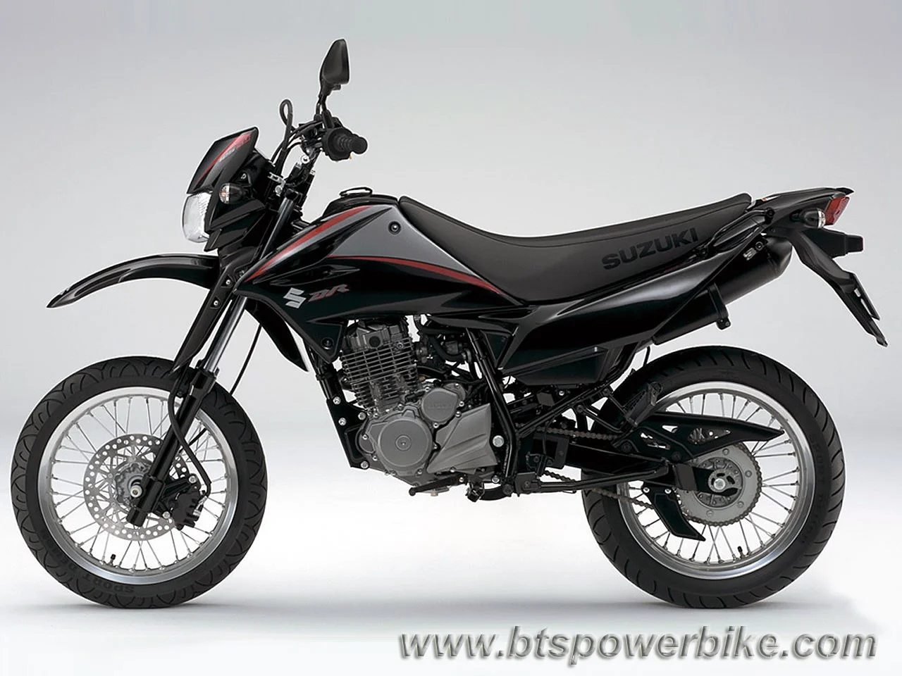 Suzuki DR125SM