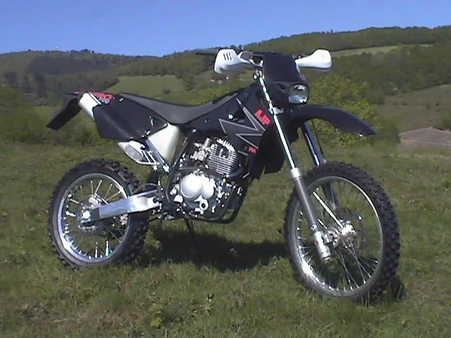 AJP PR4 200 Enduro