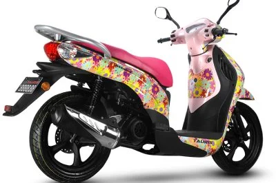Tauris Avenida 125 4T Art Collection 2012