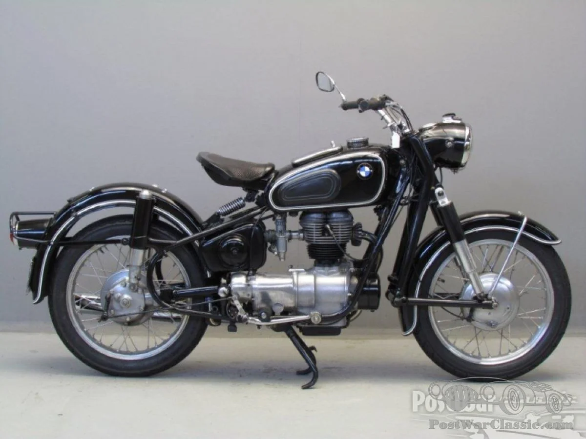 BMW R26