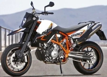 KTM 990 Supermoto