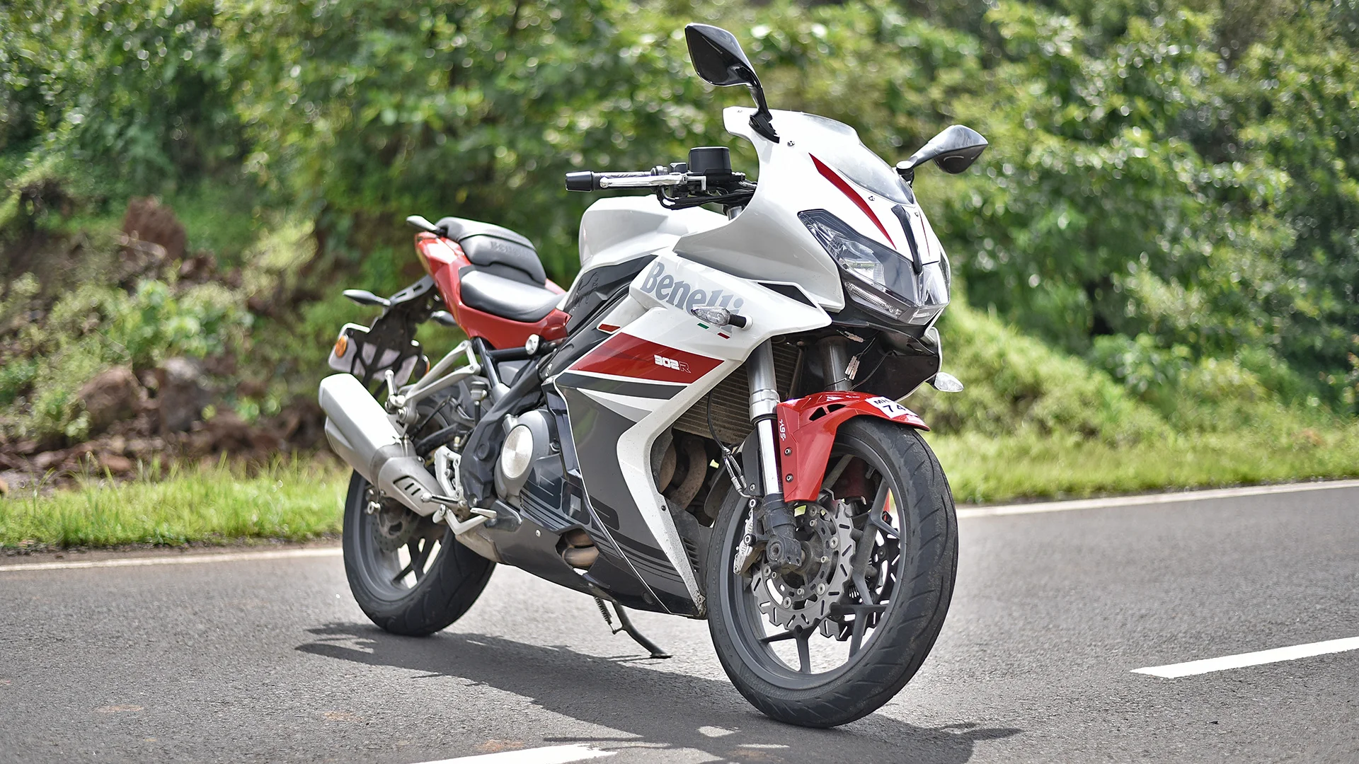 Benelli 302 R