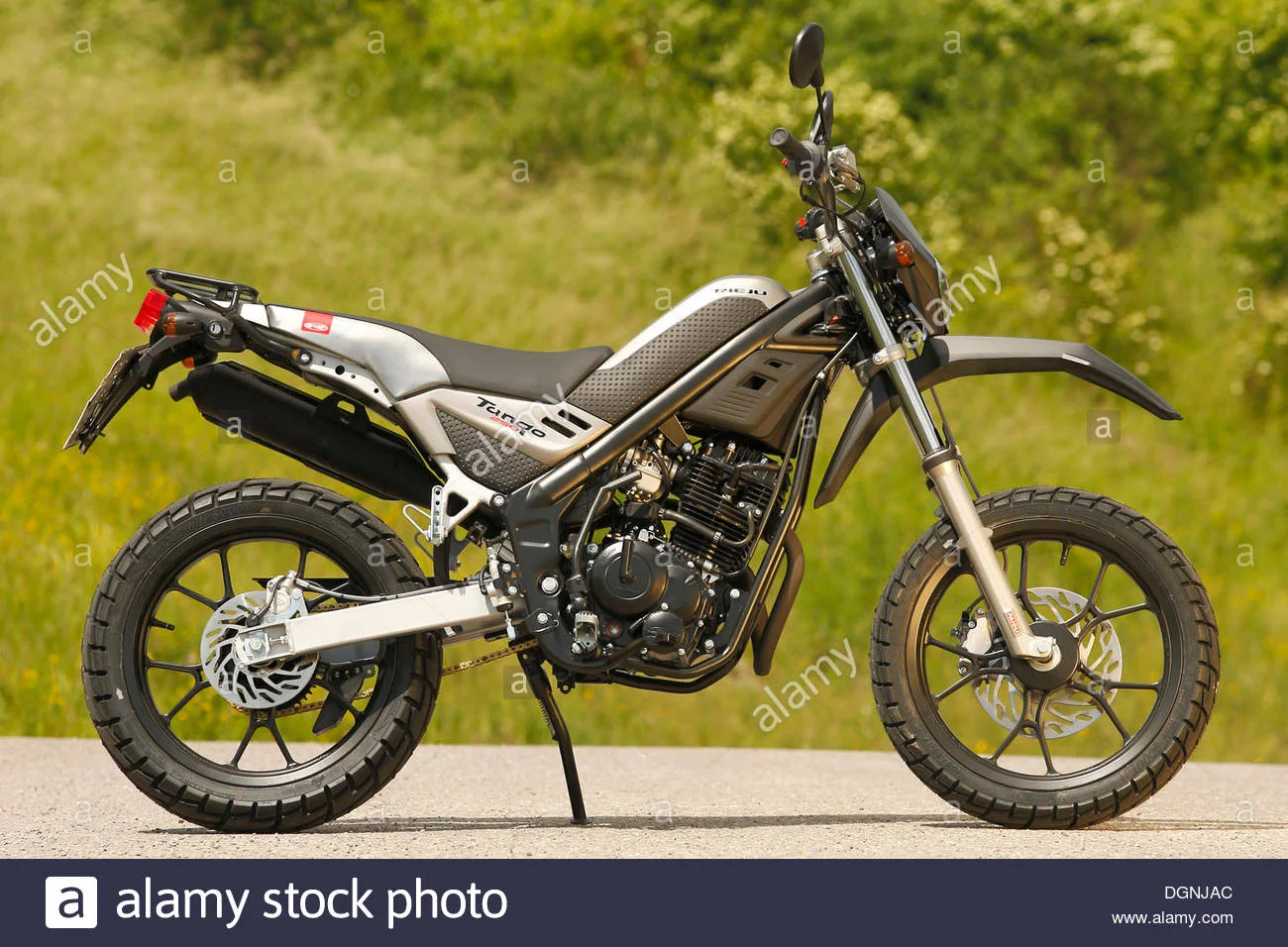 Rieju Tango 250