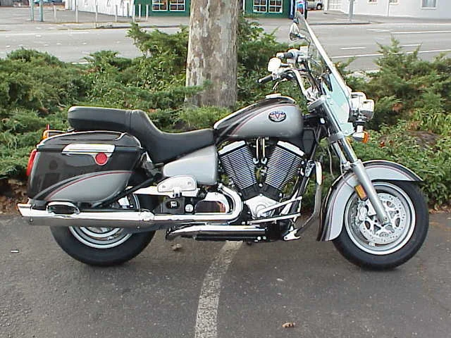 Victory Touring Cruiser