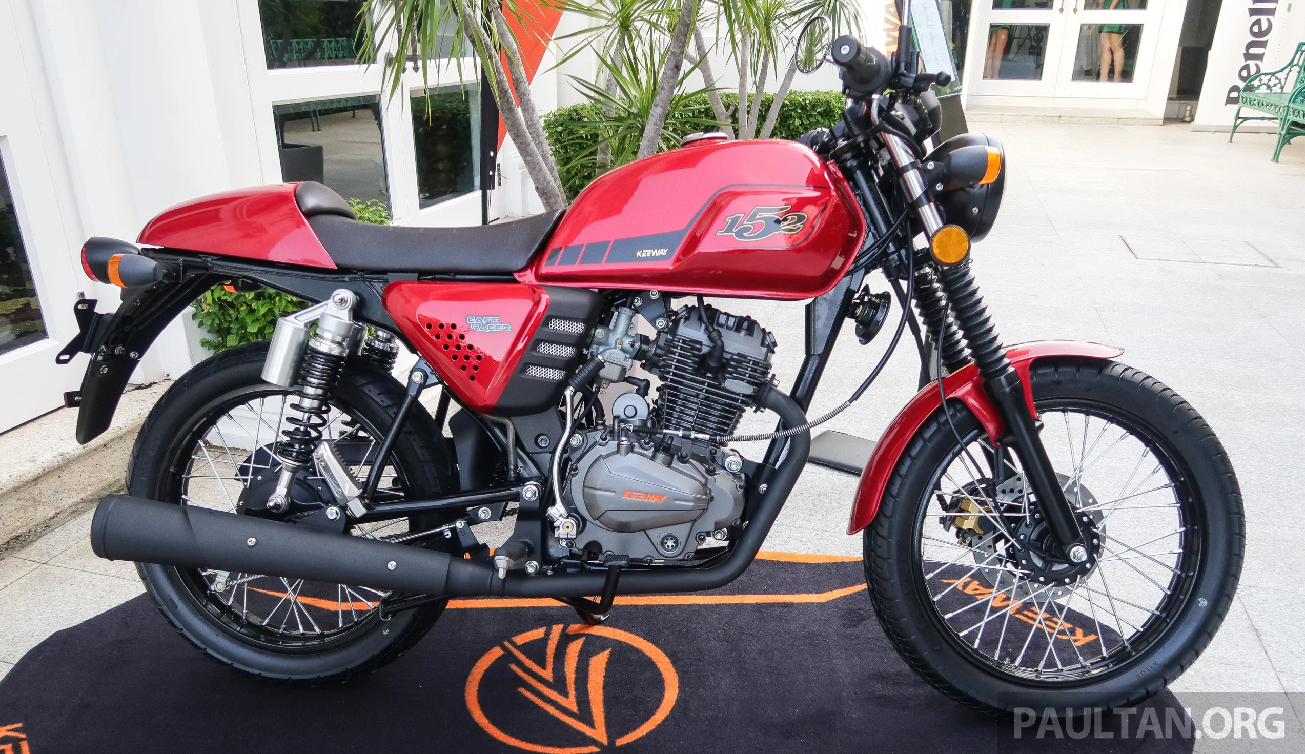 Keeway Cafe Racer 152