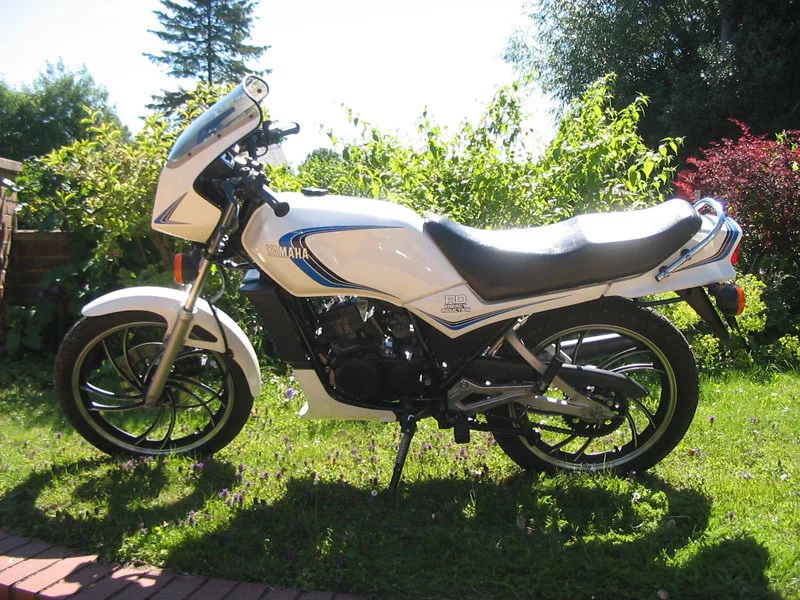 Yamaha RD 125 LC