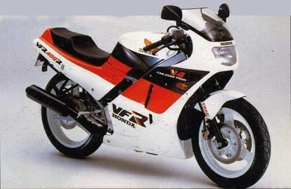 Honda VFR 400 NC24