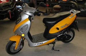 Tank Urban Sporty 150