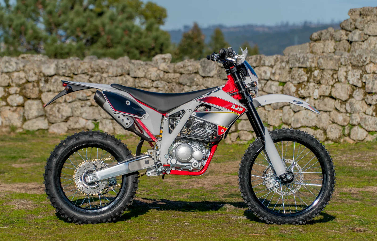 AJP PR4 Enduro Pro 240