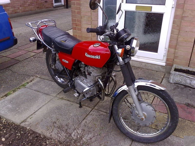Kawasaki Z 250 A