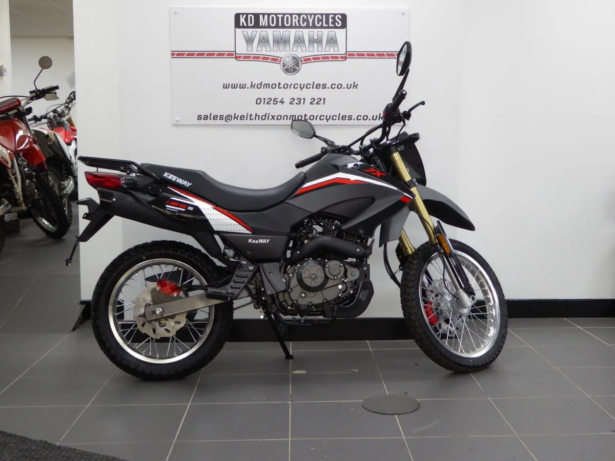 Keeway TX 125 E4