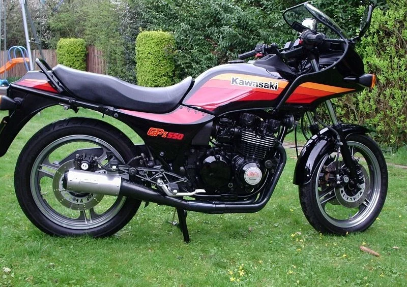 Kawasaki GPZ 550
