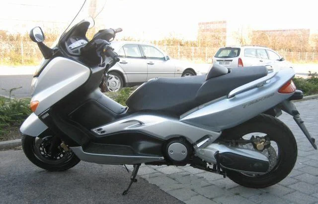 Yamaha T-Max 500