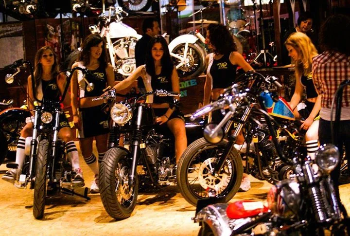 Headbanger Roll Me Away 2012