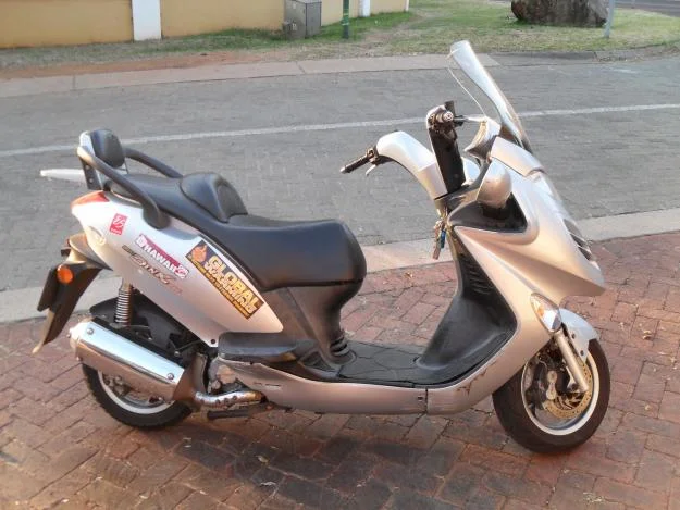 Kymco Grand King 150