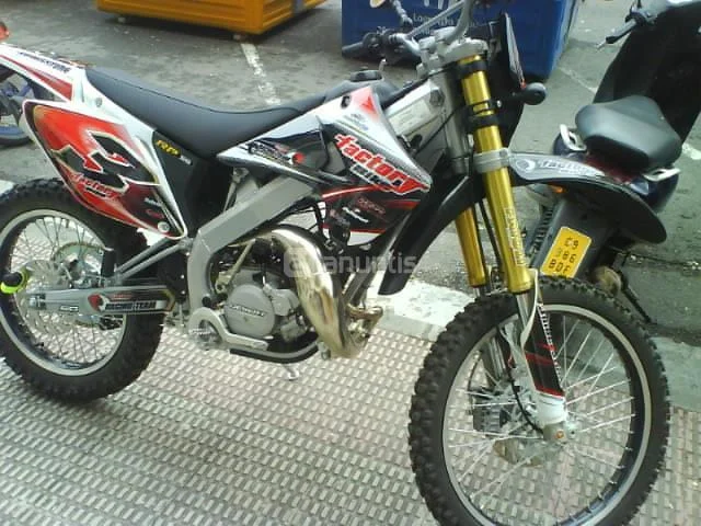 Puma Rottaler 125 Motard 2011