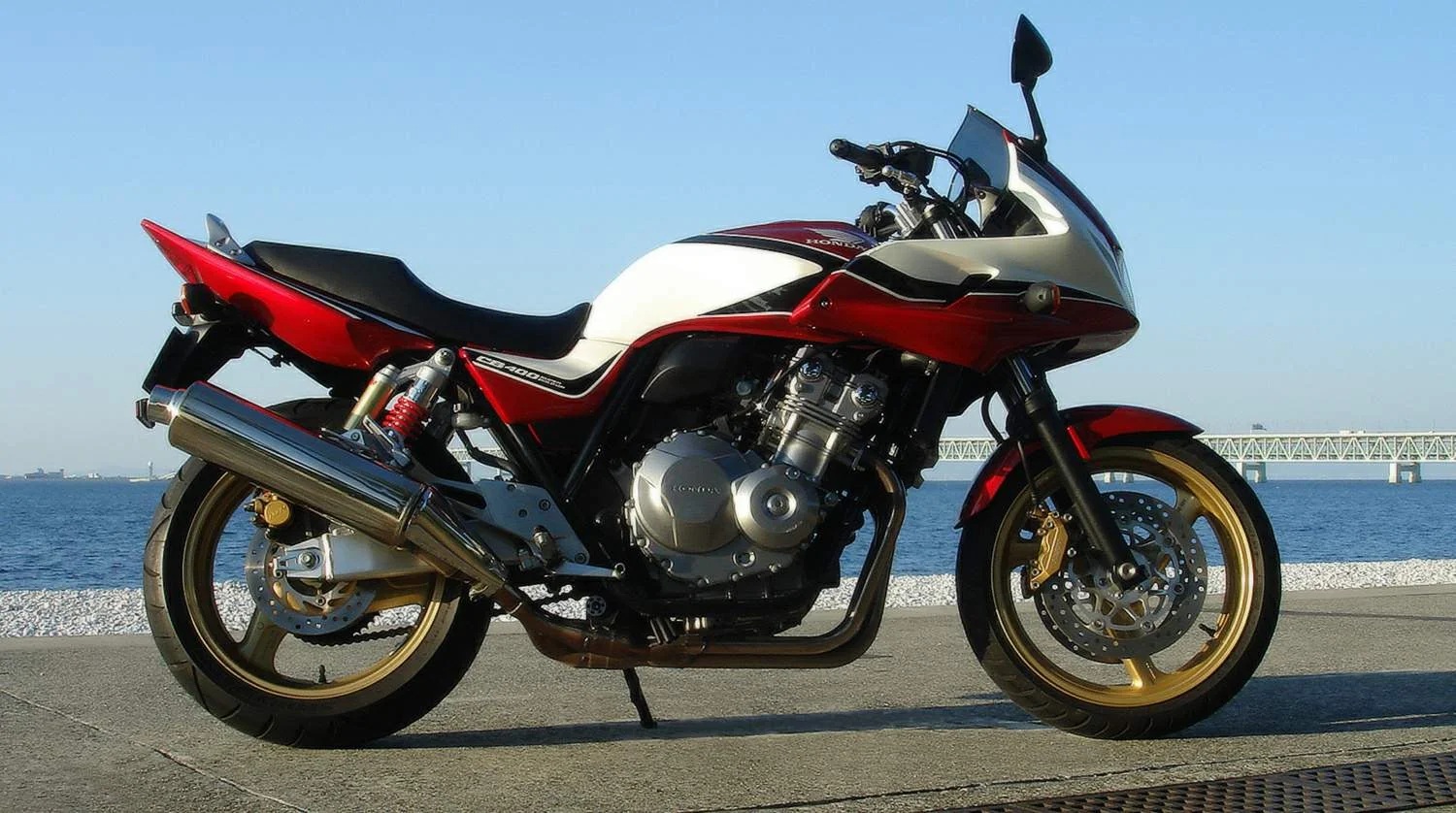 Honda CB400 Super Bol Dor