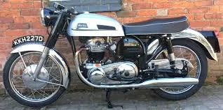 Norton 650SS