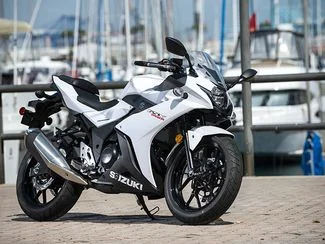 Suzuki GSX250R