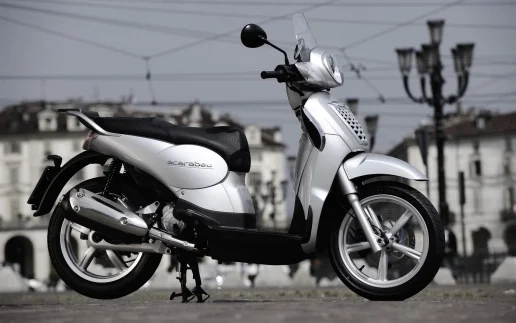 Aprilia Scarabeo 125