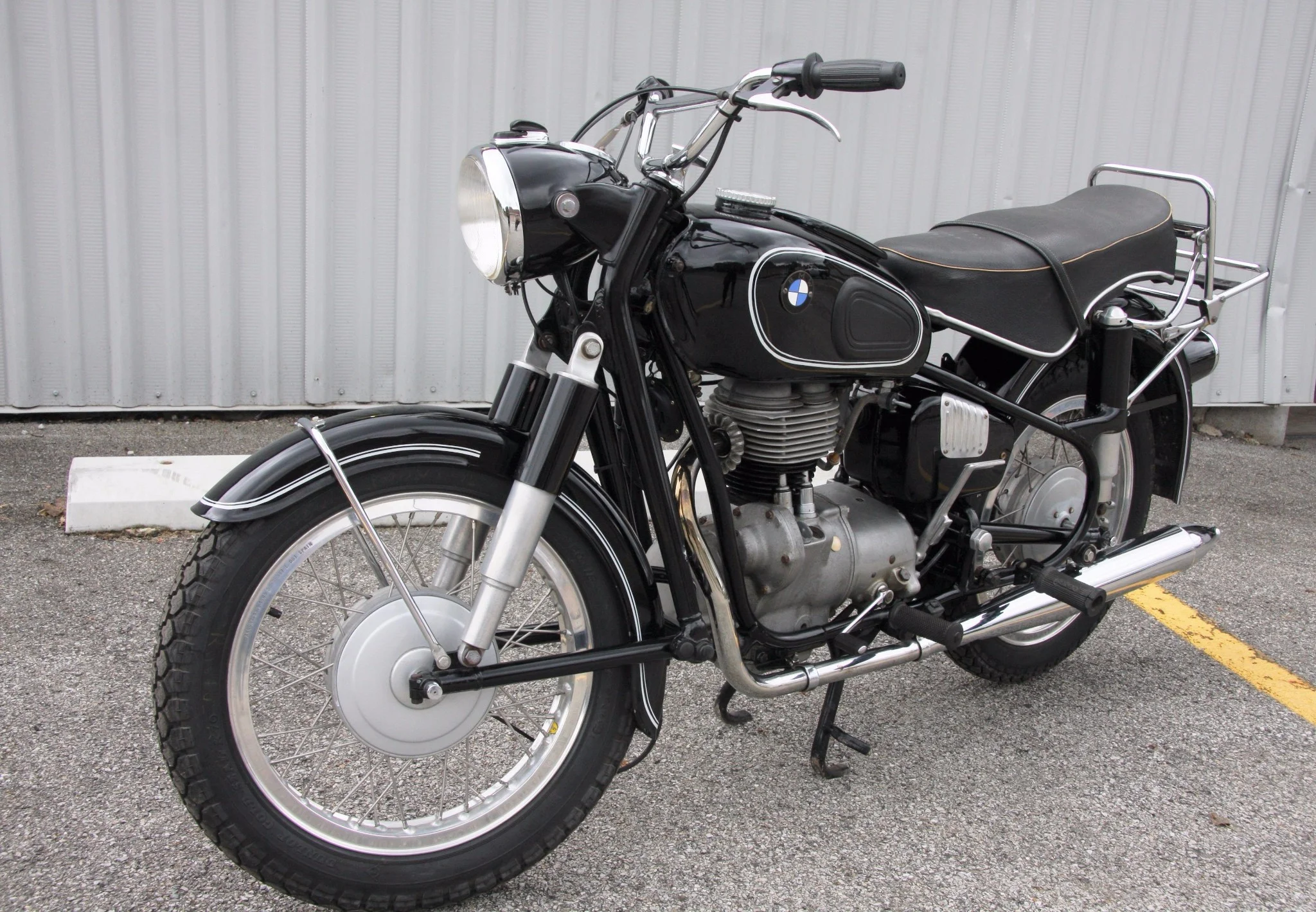 BMW R27