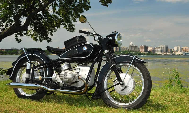 BMW R67 3