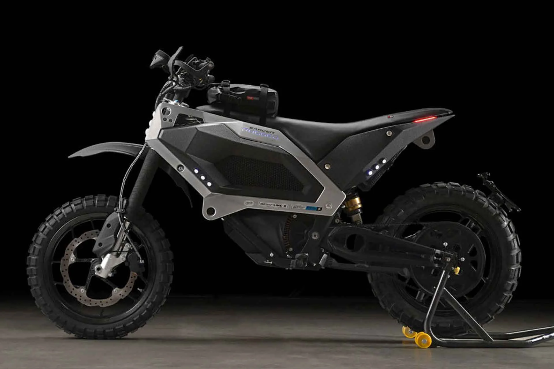 E-Racer Rugged