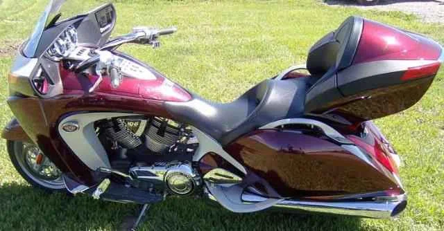 Victory Vision Tour Premium