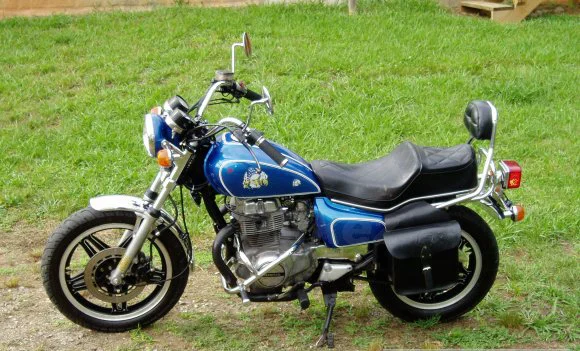 Honda CM 400 T