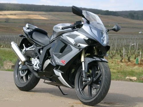 Hyosung GT125R Supersport