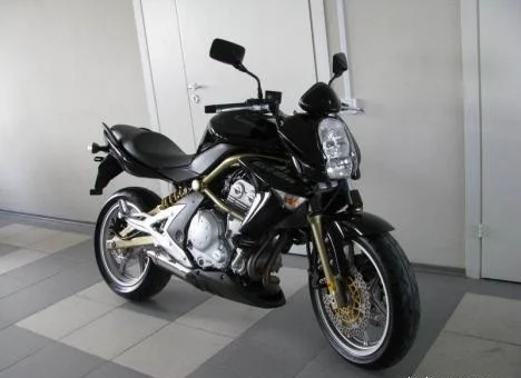 Kawasaki Z 400 F