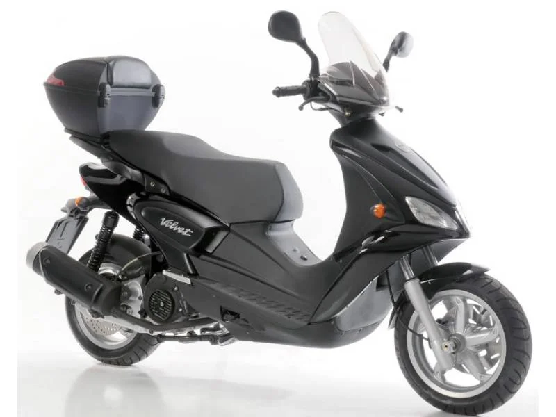 Benelli Velvet 125