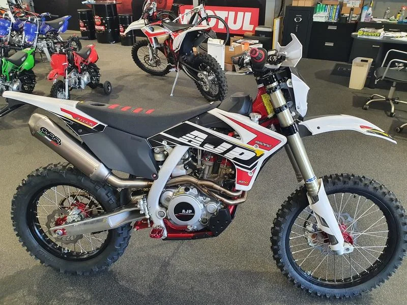 AJP SPR 310R