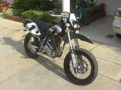 UM DSF 125