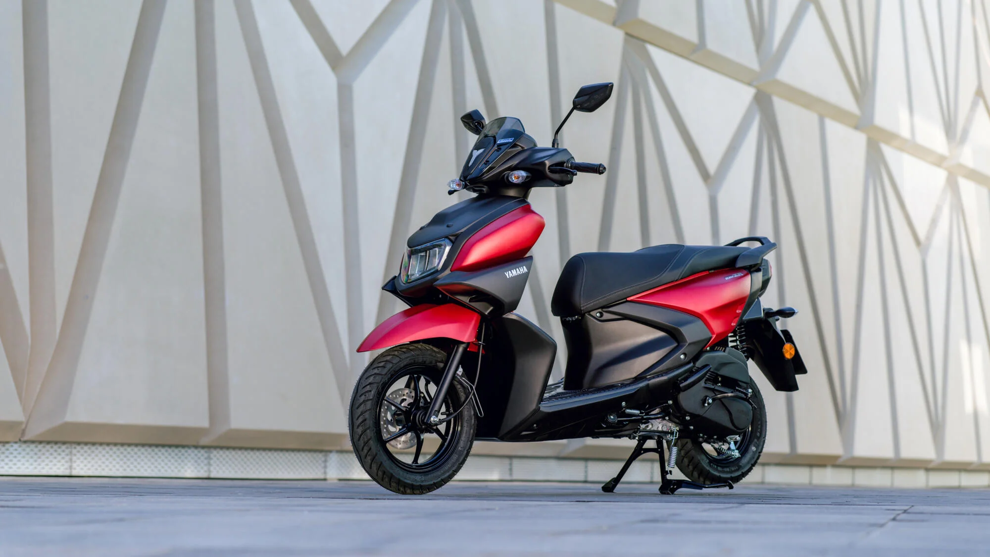 Yamaha RayZR