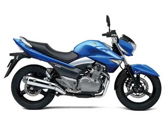 Suzuki GSR250S