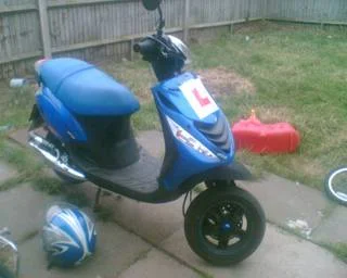 Piaggio Zip SP