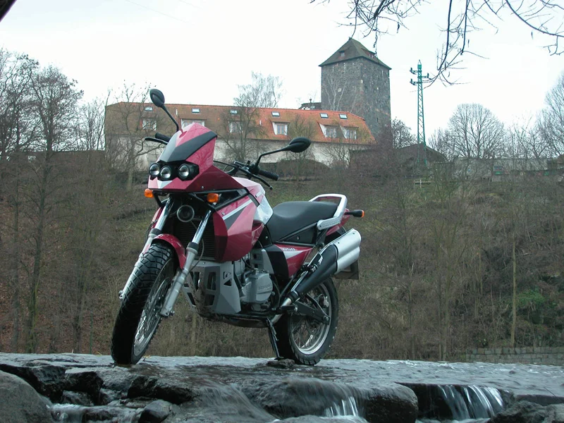 Jawa 650 Dakar