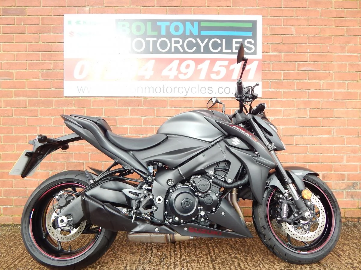 Suzuki GSX-S1000Z Phantom