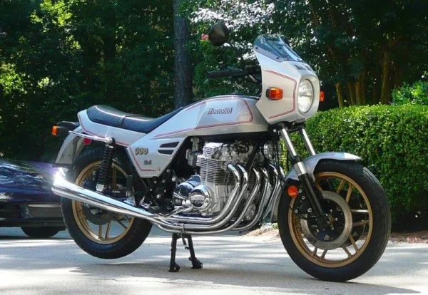 Benelli 900 Sei