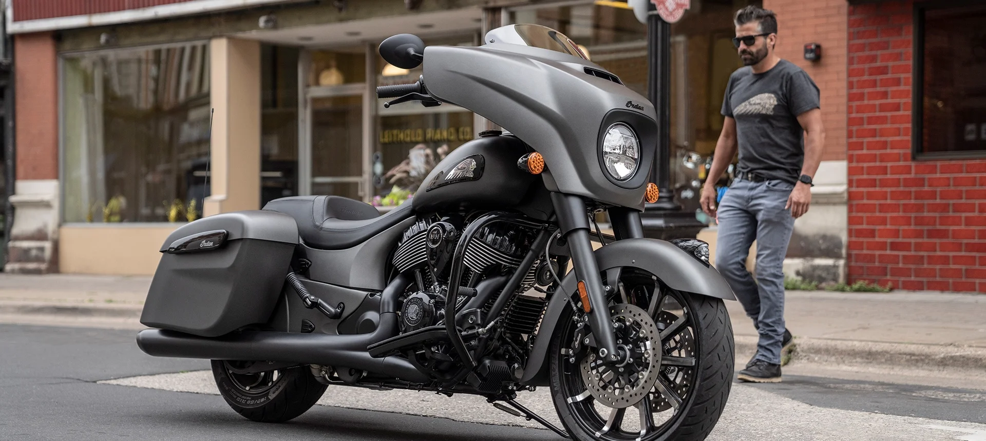 Indian Chieftain Dark Horse